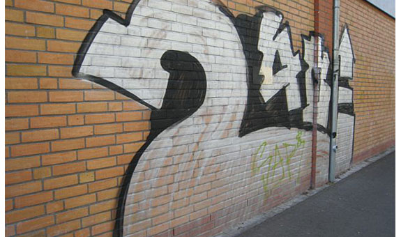vor der Graffitientfernung