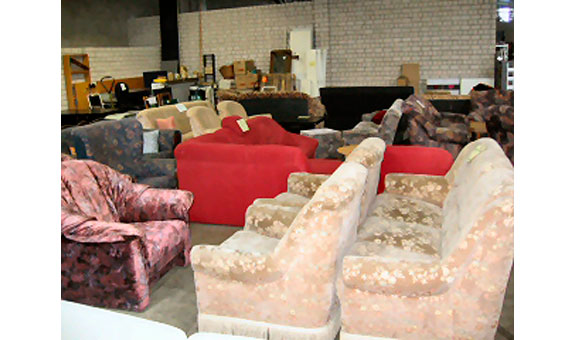 Jede Menge Sofas zur Auswahl Jede Menge Sofas zur Auswahl