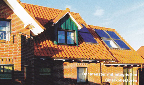 Dachfenster mit intergrierten Solarkollektoren