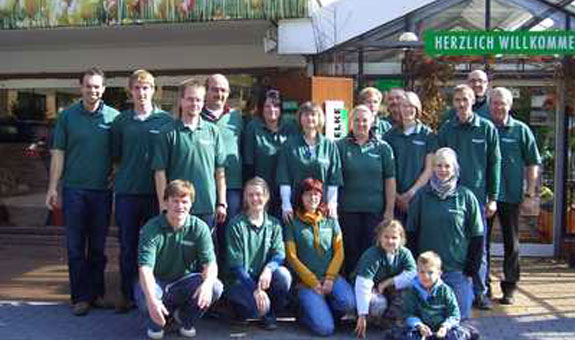 Unser Team - Ihre Profis für Raumbegrünung und Hydrokulturen Unser Team - Ihre Profis für Raumbegrünung und Hydrokulturen