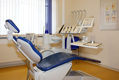 Unsere Zahnarztpraxis ist mit modernsten Geräten ausgestattet
