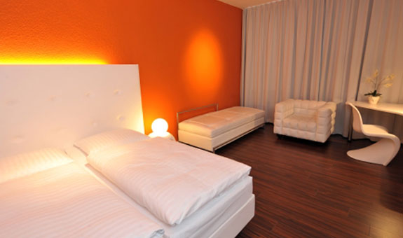 Das City-Hotel Am Thielenplatz ist privat geführt und freut sich auf Ihren Besuch Das City-Hotel Am Thielenplatz ist privat geführt und freut sich auf Ihren Besuch