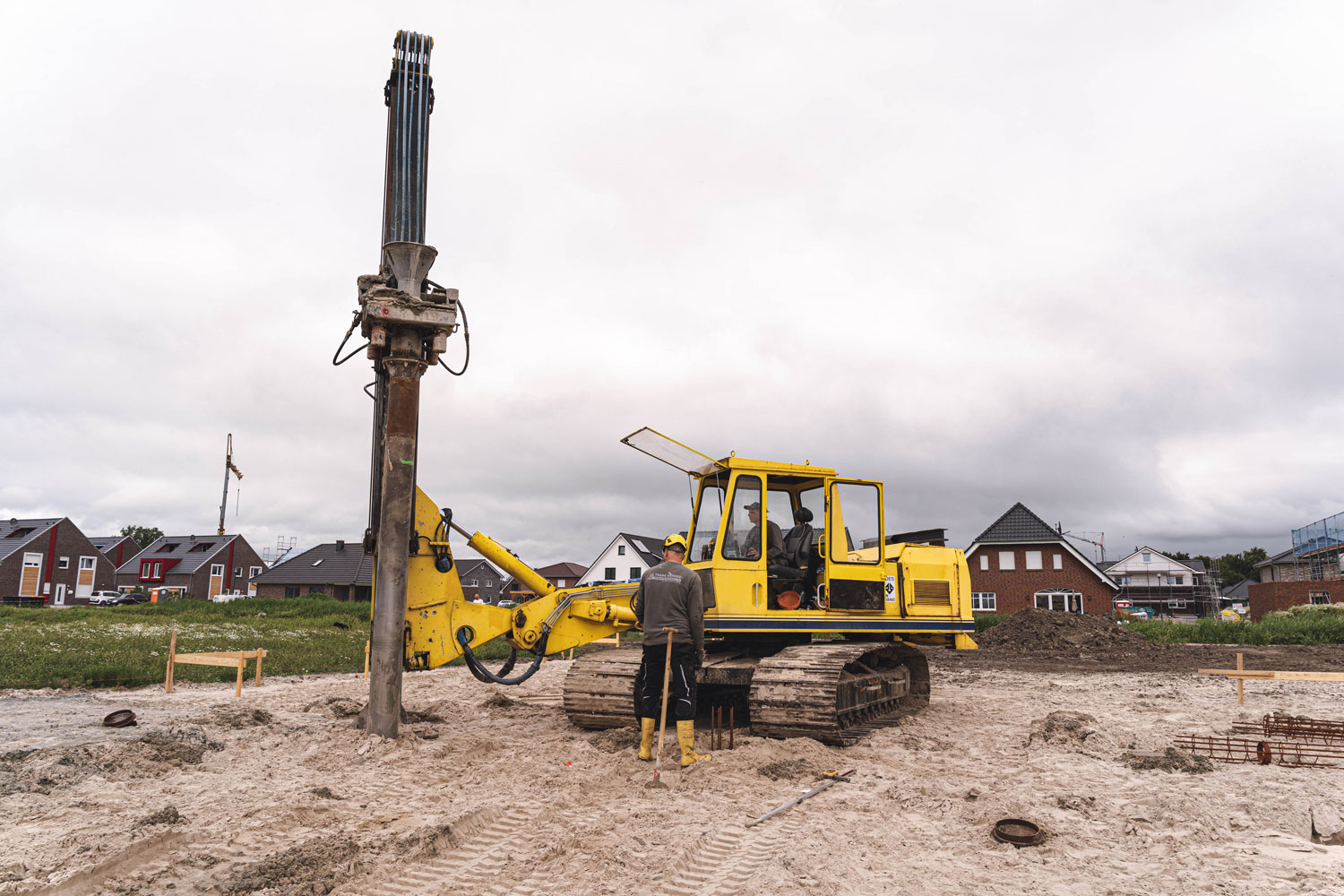 Bohrwagen mit Wittemast auf Unimog U 1250