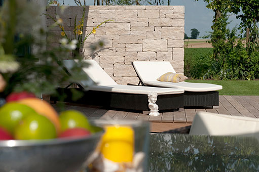 Terrassen für Wohnlichkeit im Freien: Wir bauen Ihre Terrasse fachgerecht aus edlem Material und genau nach Ihren Vorstellungen.