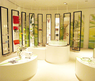 Leonardo Glas Cube - Design von Heinemann Möbel-Objekt-Design Leonardo Glas Cube - Design von Heinemann Möbel-Objekt-Design