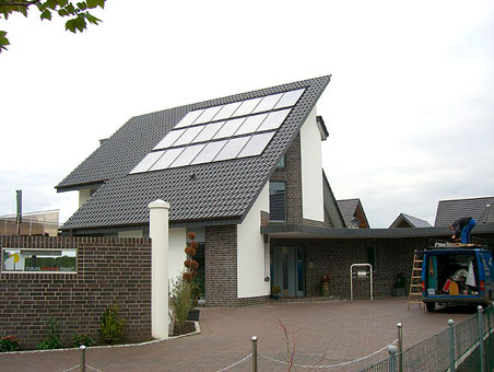 Installation von Photovoltaikanlagen