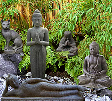 Buddhafiguren in unserer Ausstellung