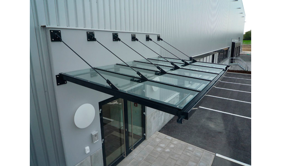 Beispiel für Glasüberdachung Beispiel für Glasüberdachung