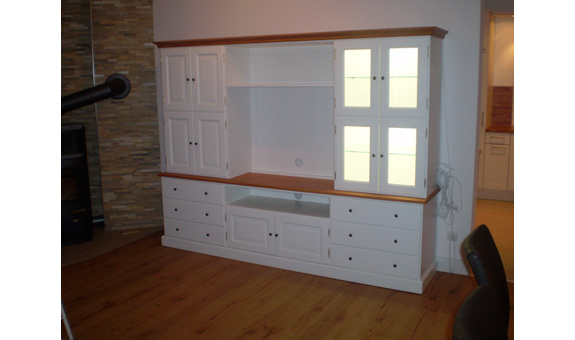 Wohnzimmerschrank weiß