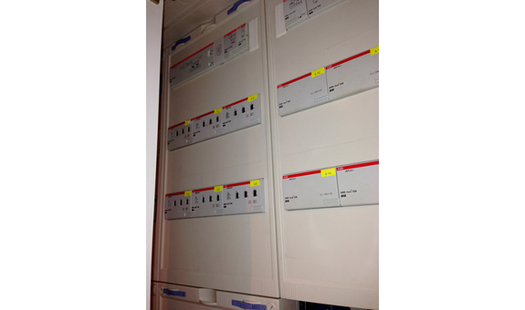 Schalt- bzw. Sicherungsanlage für Wohnhäuser, Gewerbe und Industrie