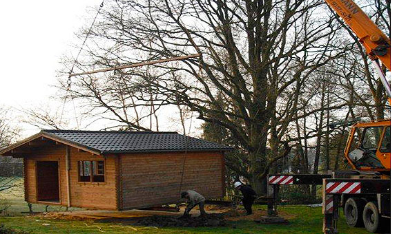 Transport eines Holzhauses Transport eines Holzhauses
