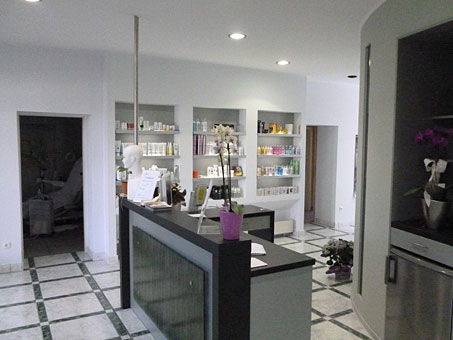 Empfangsbereich im Friseursalon Empfangsbereich im Friseursalon