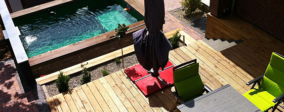 Wir realisieren Ihren Traum vom modernen Badevergnügen im heimischen Garten.