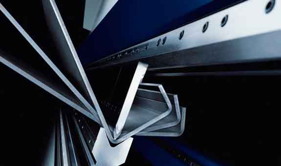 Individuell gefertigte Bauteile für die Industrie. Individuell gefertigte Bauteile für die Industrie.