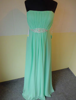 Abendkleid von der Braut- und Abendmode Gifhorn Abendkleid von der Braut- und Abendmode Gifhorn