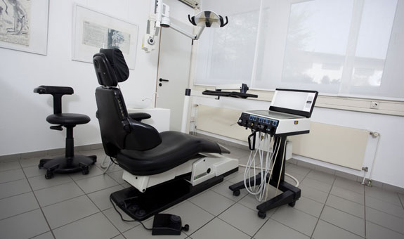 Behandlungszimmer Behandlungszimmer