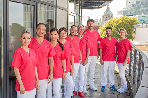 Zahnmedizinisches Team am Aegi Zahnmedizinisches Team am Aegi