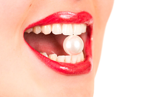 Ein Team von Spezialisten aus allen Bereichen der Zahnheilkunde steht für eine kompetente Behandlung auf höchstem medizinischen Niveau.