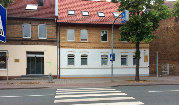Besuchen Sie uns in unserer Kanzlei. Besuchen Sie uns in unserer Kanzlei.