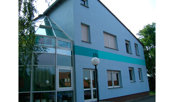 Als Mitglieder der ETL-Gruppe können wir viele Synergieeffekte nutzen und unsere Mandanten besonders kompetent und effizient betreuen. Durch das Beraternetzwerk können wir jederzeit auf aktuelles Expertenwissen zugreifen und Ihnen ein sehr umfassendes Beratungsspektrum aus einer Hand anbieten Als Mitglieder der ETL-Gruppe können wir viele Synergieeffekte nutzen und unsere Mandanten besonders kompetent und effizient betreuen. Durch das Beraternetzwerk können wir jederzeit auf aktuelles Expertenwissen zugreifen und Ihnen ein sehr umfassendes Beratungsspektrum aus einer Hand anbieten