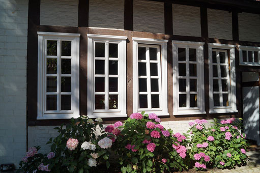 Holzfenster sind in vielen Varianten erhältlich