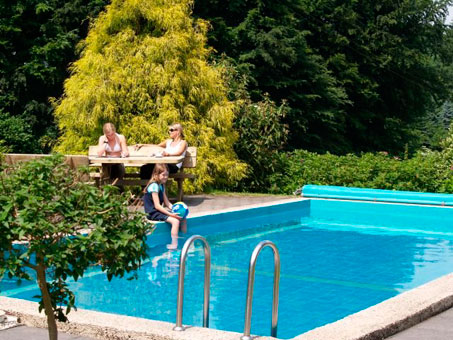 Pool Pool