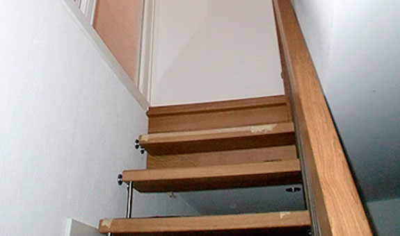 Treppen mit Geländer