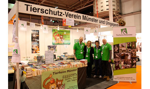 Infostand vom Tierheim Münster