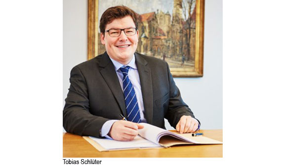Tobias Schlüter Tobias Schlüter