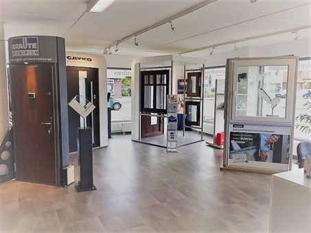 Besuchen Sie unsere Ausstellung! Besuchen Sie unsere Ausstellung!