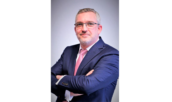 Bernd Pfelzer Bernd Pfelzer