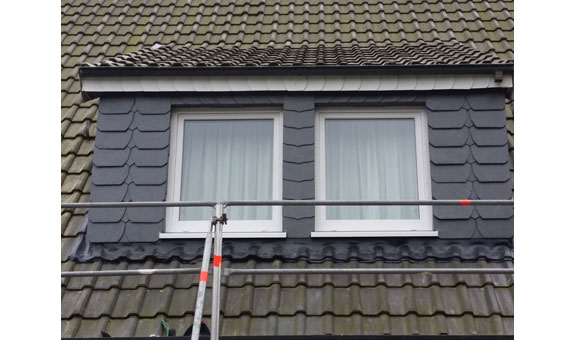 Dachfenster und  Dachgauben werden schnell und professionell eingebaut, saniert und repariert