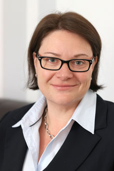 Frau Kerstin Stroth Frau Kerstin Stroth