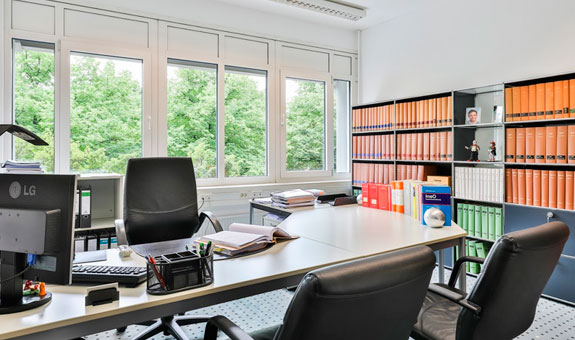 Unser freundliches Büro Unser freundliches Büro