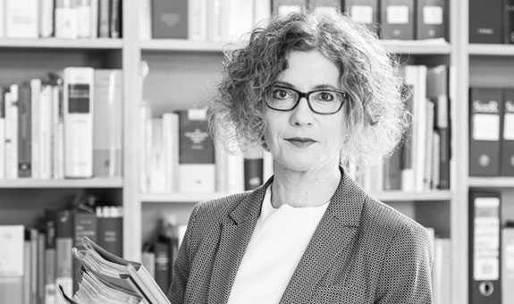 Rechtsanwältin Claudia Petri-Kramer
