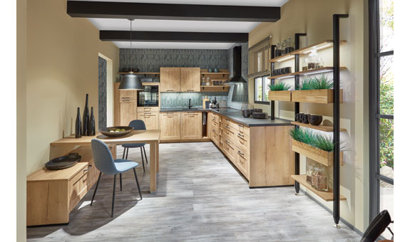 Wir gestalten Ihre Küche mit modernen Küchengeräten und erneuern Ihre Arbeitsplatten