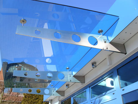 Bild 1 Glasbau Fliegel Junior GmbH in Bremerhaven