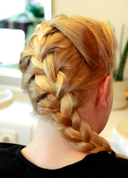 geflochtenes Haar blond geflochtenes Haar blond