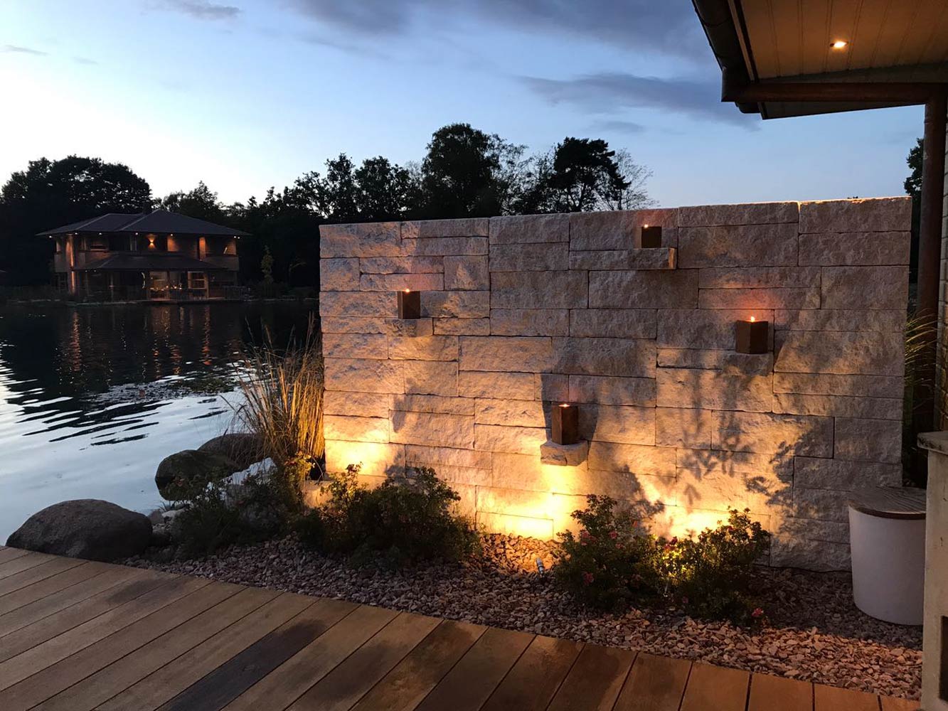 stimmungsvolle Gartenbeleuchtung