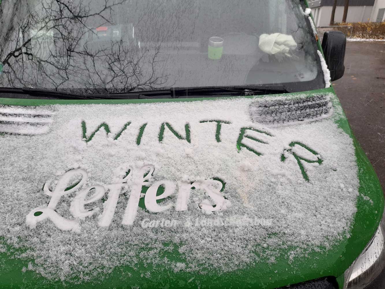 Auch bieten wir Ihnen unseren Winterdienst an