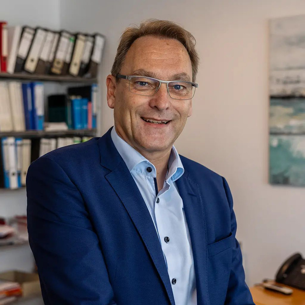 Uwe Biendarra

Rechtsanwalt, Notar und
Fachanwalt für Familienrecht