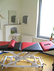 Behandlungsraum für folgende Therapien: Krankengymnastik, Lymphdrainage, Massagen