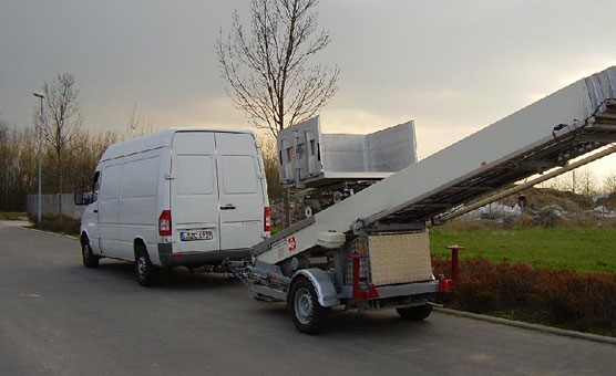 Ein Aussenaufzug gehört zu unserem Arbeitsgerät