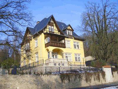 Neubau - Sanierung - Rekonstruktion - Auf uns können Sie bauen! Neubau - Sanierung - Rekonstruktion - Auf uns können Sie bauen!