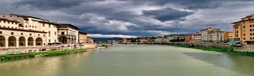 Sicht auf den Arno in Florenz