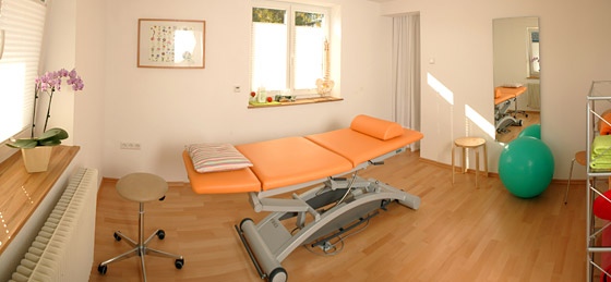 Die Osteopathie ist eine sanfte manuelle Methode zum Erkennen und Behandeln von Störungen am Bewegungsapparat, der inneren Organe sowie des Gefäß-, Nerven- und Lymphsystems. Die Osteopathie ist eine sanfte manuelle Methode zum Erkennen und Behandeln von Störungen am Bewegungsapparat, der inneren Organe sowie des Gefäß-, Nerven- und Lymphsystems.