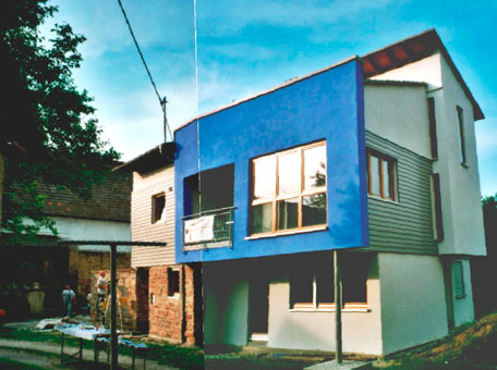 Wohnhausneubau + Außenanlagen Entwurfst- und Genehmigungsplanung Haus aus ehemaliger Scheune hervorgehend