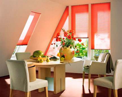 Jalousien in verschiedenen Farben und für jeden Fenstertyp fertigen wir für Sie an Jalousien in verschiedenen Farben und für jeden Fenstertyp fertigen wir für Sie an