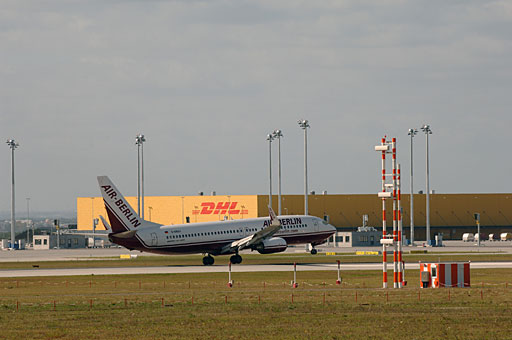 Flughafen Leipzig/Halle Vorfeldbeleuchtung