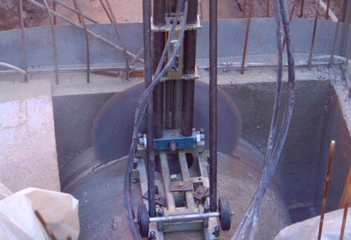 Mit der Seilsägetechnik können Bauteile in beliebigen Stärken und Formen sowohl im Nass- als auch im Trockenschnittverfahren getrennt werden Mit der Seilsägetechnik können Bauteile in beliebigen Stärken und Formen sowohl im Nass- als auch im Trockenschnittverfahren getrennt werden